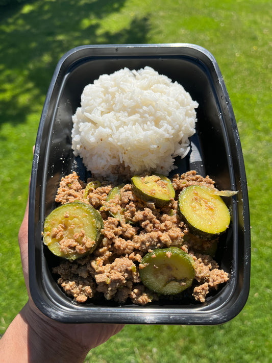Ground beef with zucchini